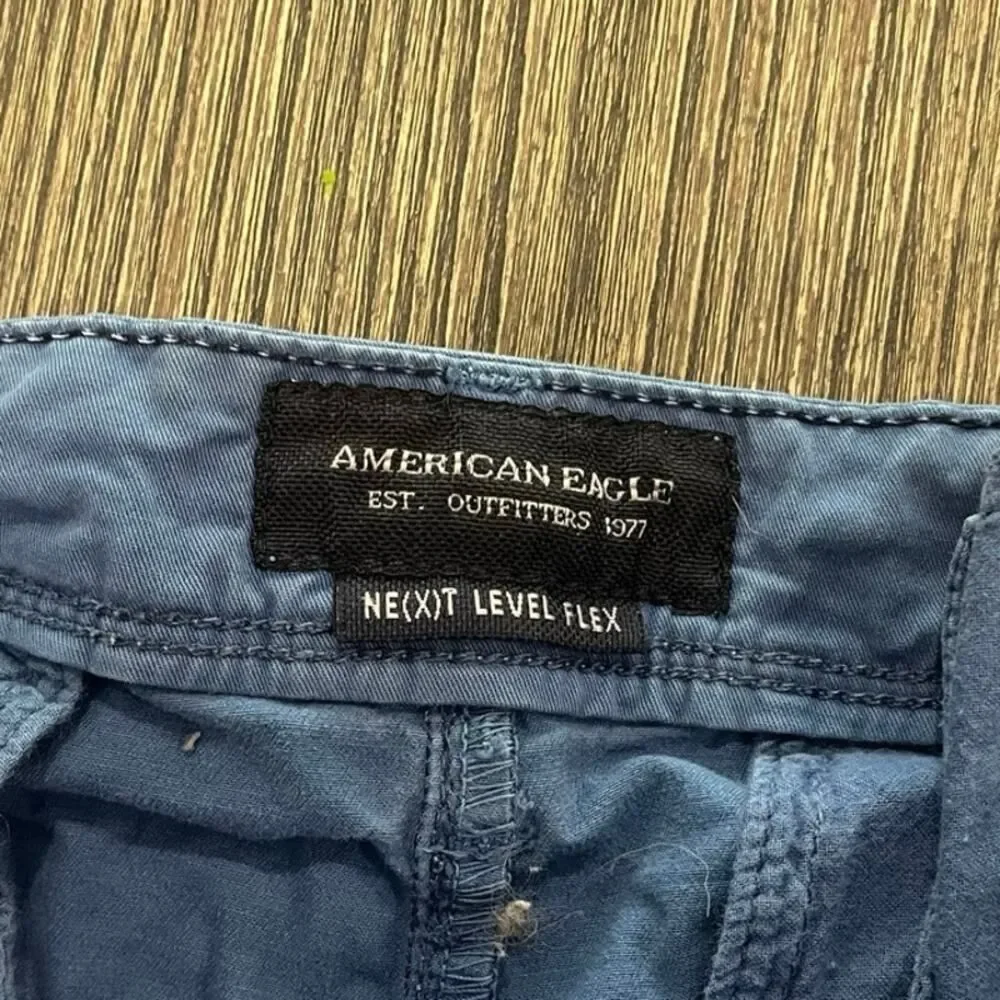 American Eagle Chino Shorts Mid Rise Flat Front Next Level Stretch Blue Size 31